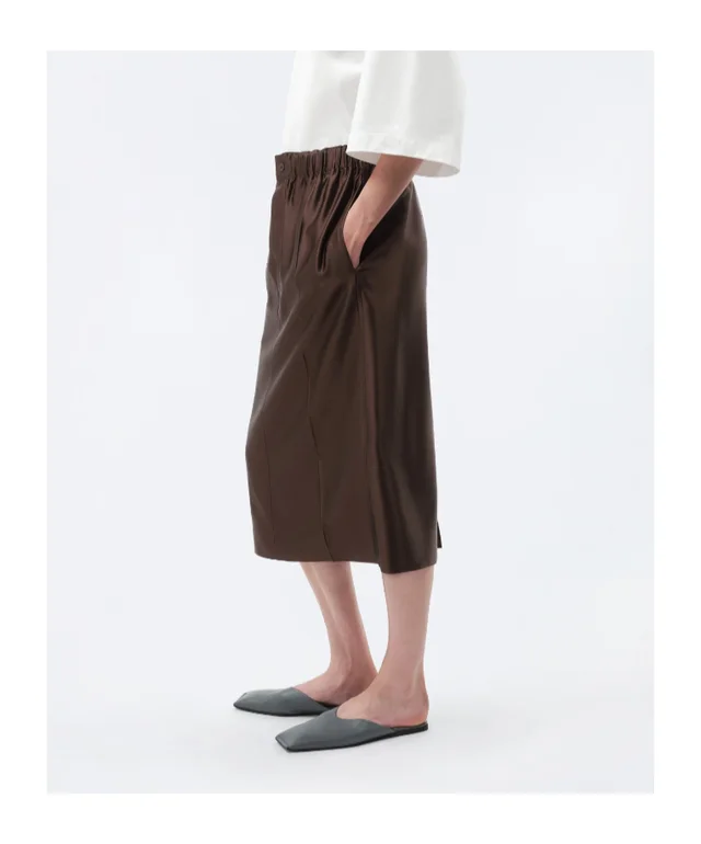 Carven Pull-on skirt in slip satin, photo 2 of 4 from SENSER