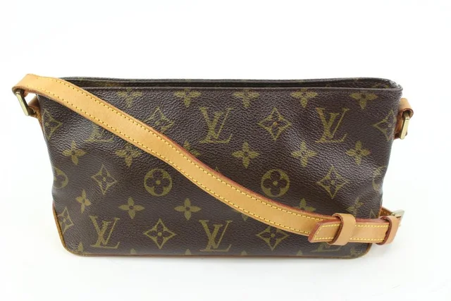 Louis Vuitton Monogram Trotteur Crossbody in Canvas from Bagriculture