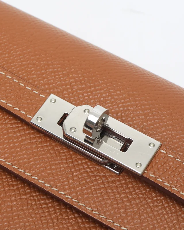 Hermès Epsom Kelly To Go Wallet in Epsom leather from A Retro Tale, photo 6 of 14