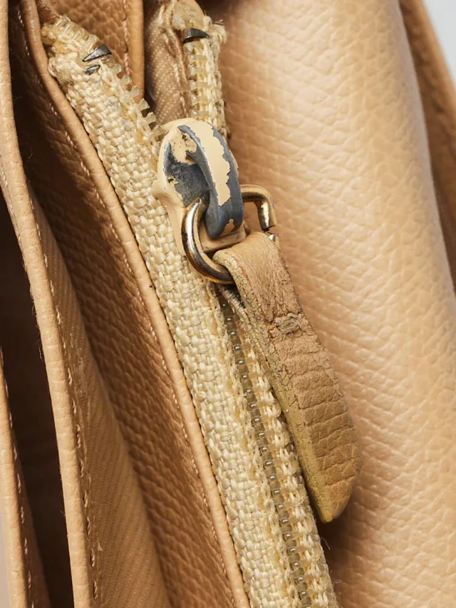 Chanel L Yen Wallet in Beige Caviar leather from Yoogis, photo 7 of 10