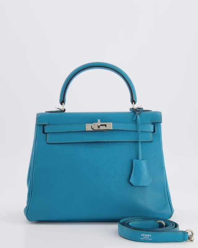 Hermès Kelly 25 Retourne Bag in Blue Leather from Sellier