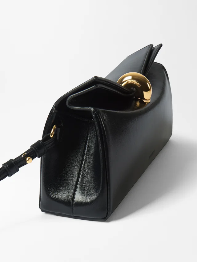 Jacquemus The Valérie Clutch Bag, photo 3 of 5 from SENSER