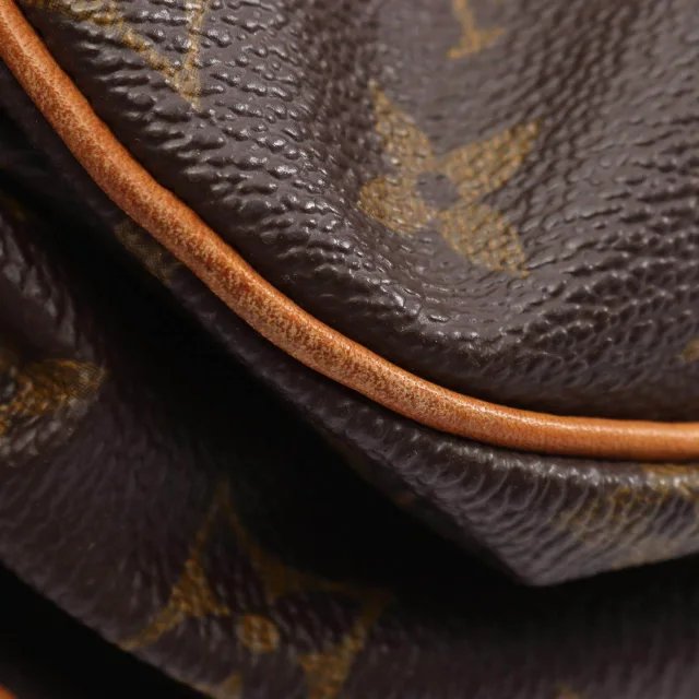 Louis Vuitton Saumur Monogram Shoulder Bag in Brown Canvas from LuxUness, photo 8 of 10