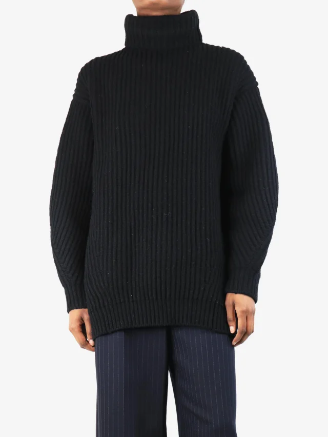 Acne Studios Black chunky knit jumper - size XS in Black Wool from Sign of the Times