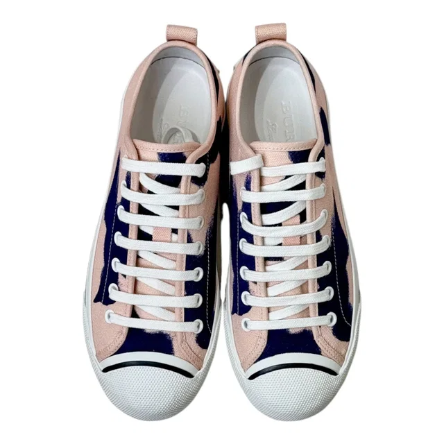 Burberry Sneaker Shoes #39 from Luxury Promise