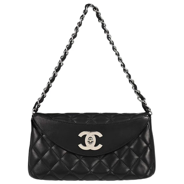 Chanel 2005-2006 Black Lambskin Handbag in Black Lambskin from AMORE Vintage Tokyo