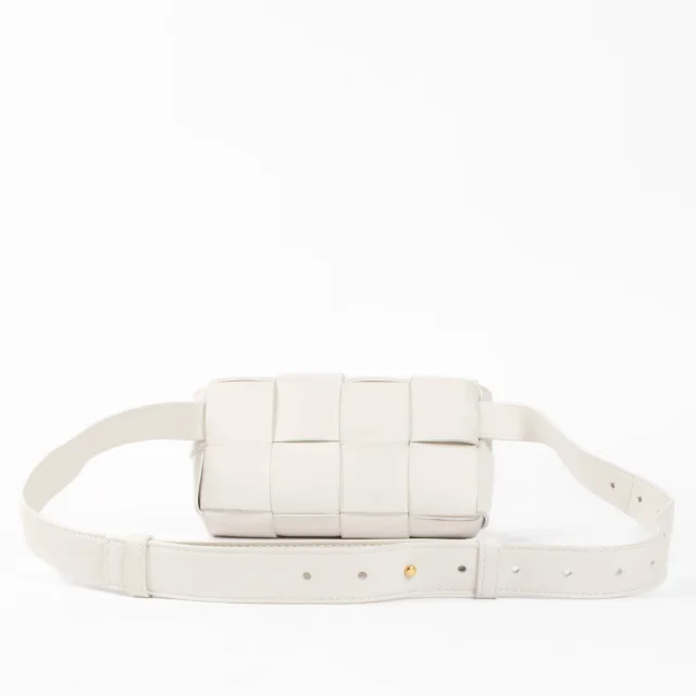 Bottega Veneta White Mini Cassette Belt Bag in White from Labellov, photo 3 of 5