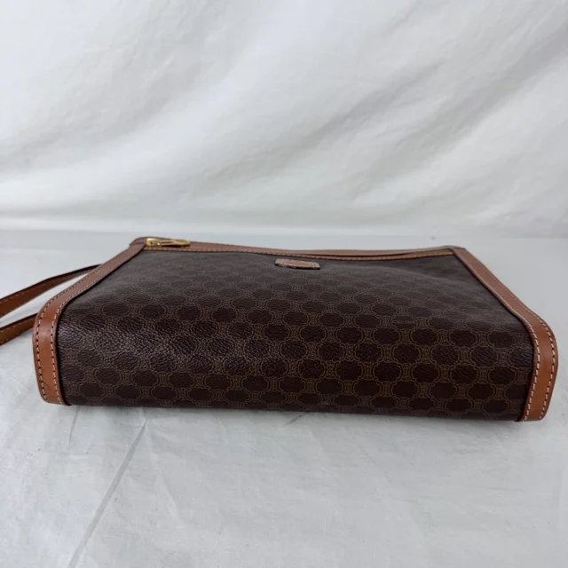 Celine Vintage Triomphe Macadam Toiletry Pouch 27 in coated canvas, Leather, Metal from Reowned, photo 6 of 8