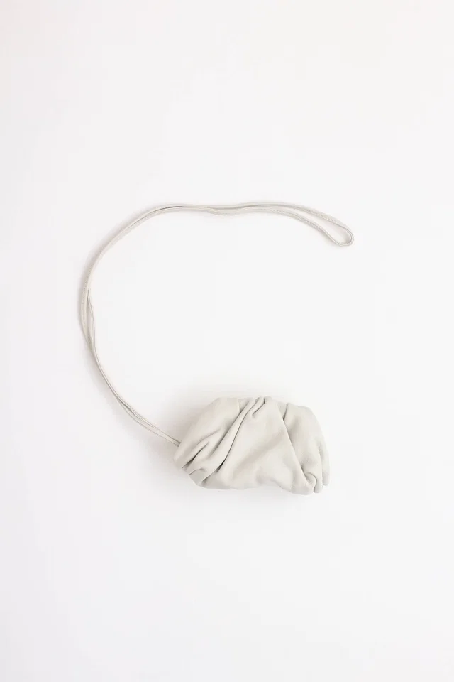 Bottega Veneta Extra Mini Pouch in Leather from VSP Consignment