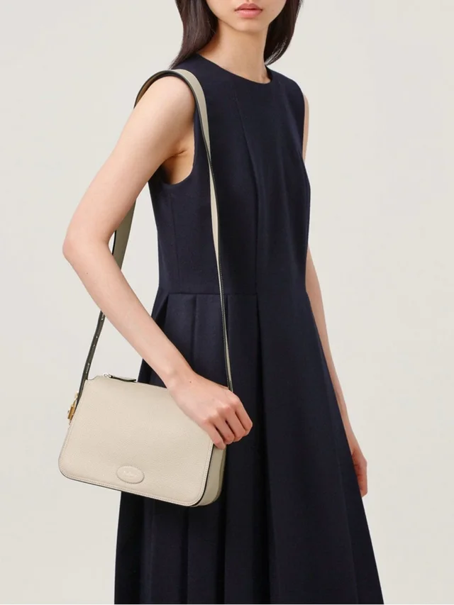 Mulberry Billie Chalk Small Classic Grain Leather Crossbody Bag Gold Hardware in gold Leather from Poshmark, photo 3 of 6