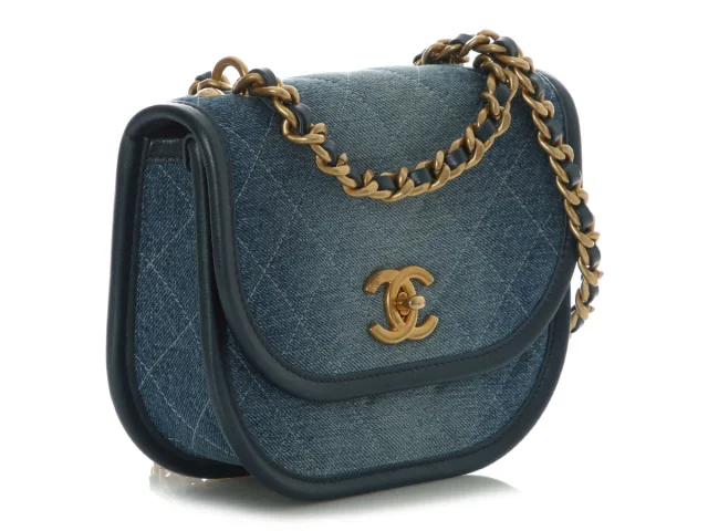 Chanel Small Denim Messenger Bag in Denim from Ann's Fabulous Finds, photo 6 of 10