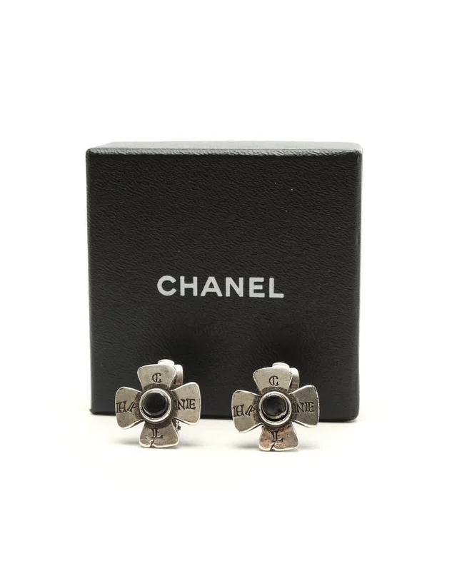 Chanel Clover Clip-on Earrings from A Retro Tale, photo 2 of 4
