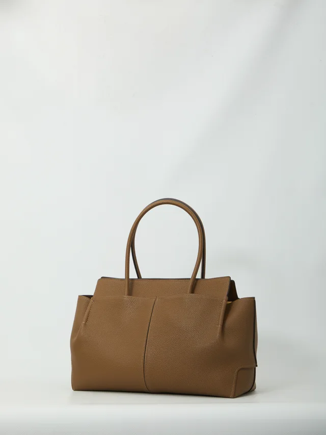 Tod's Hammered leather medium Tote bag, photo 2 of 4 from SENSER