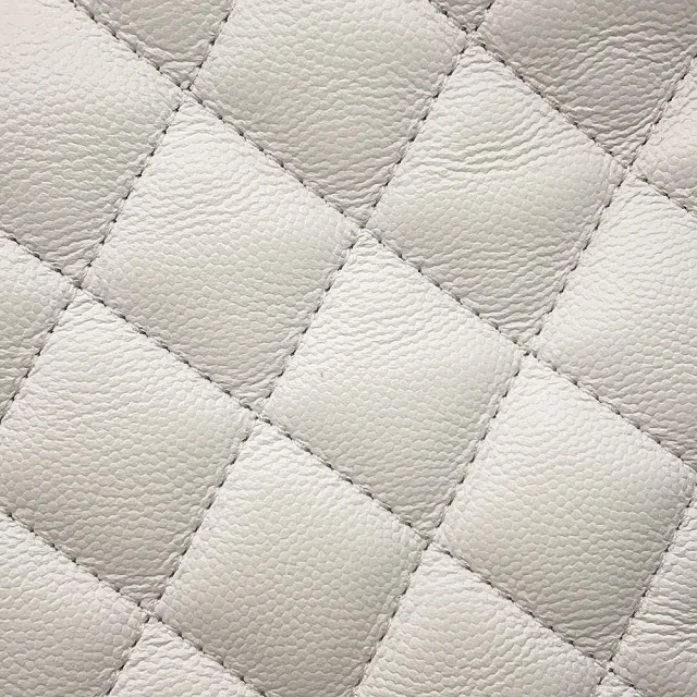 Chanel ChainTote Bag WhiteAS3953 Caviar Leather in Caviar leather from GALLERY RARE, photo 10 of 15