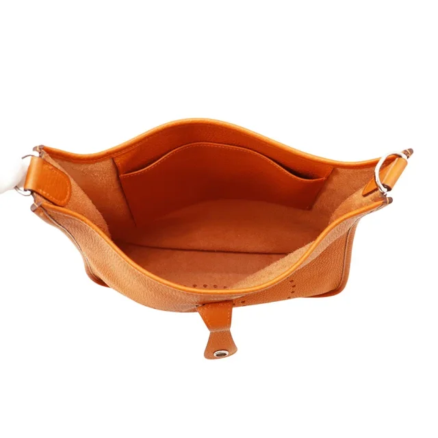 Hermès Evelyne 1 Orange Taurillon Clemence Size PM in Orange Clemence leather from GALLERY RARE, photo 6 of 18