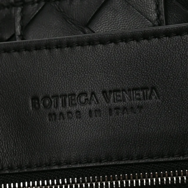 Bottega Veneta Nappa Intrecciato Large Andiamo Shoulder Bag Black in Black Nappa leather from FASHIONPHILE, photo 6 of 9