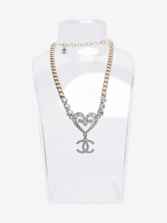 Chanel Gold diamante heart choker in Gold from Sign of the Times