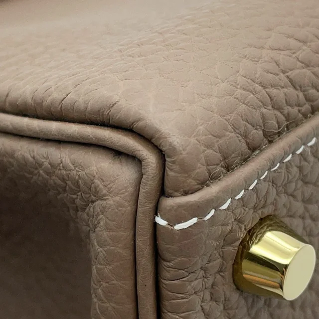 Hermès Kelly Retourne Etoupe Togo Leather Size 25 in Taupe Togo leather from GALLERY RARE, photo 7 of 19