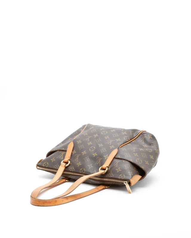 Louis Vuitton Monogram Totally PM Bag in Coated canvas from A Retro Tale, photo 4 of 11