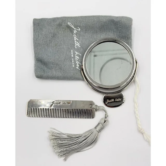 Judith Leiber Women's Hair accessory - Silver/Grey in gray|silver from Depop, photo 1 of 1