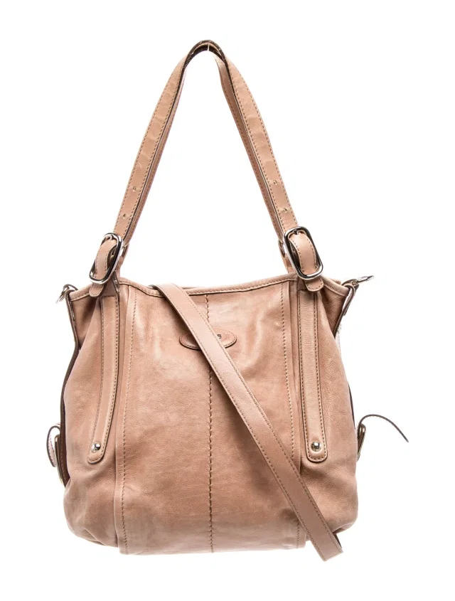Tod's Shoulder Bag handbags in Leather from The RealReal