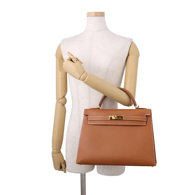 Hermès Kelly Sellier Gold Epsom Size 32 in Gold Epsom leather from GALLERY RARE, photo 4 of 18