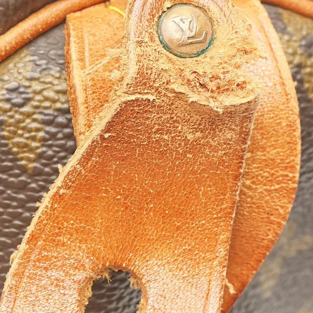 Louis Vuitton Monogram Speedy 40 Bag in Coated canvas from A Retro Tale, photo 6 of 8