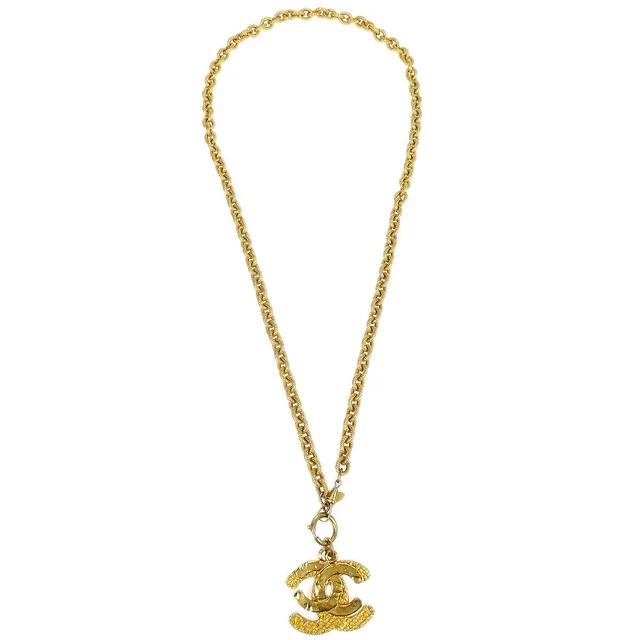 Chanel 1994 Gold Chain Pendant Necklace 6125/3052 in Gold from AMORE Vintage Tokyo