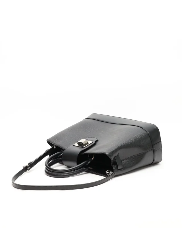 Louis Vuitton Epi Mirabeau MM Tote Bag in Leather from A Retro Tale, photo 4 of 9