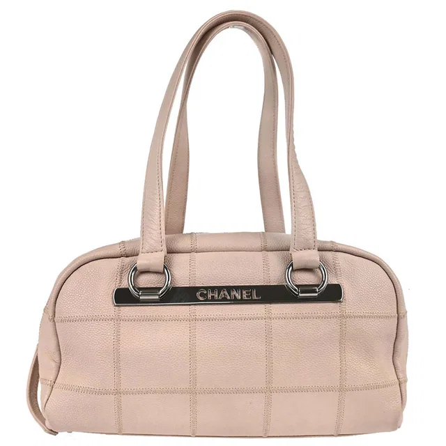 Chanel 2005-2006 Light Pink Caviar Skin Choco Bar Handbag in Pink Caviar leather from AMORE Vintage Tokyo
