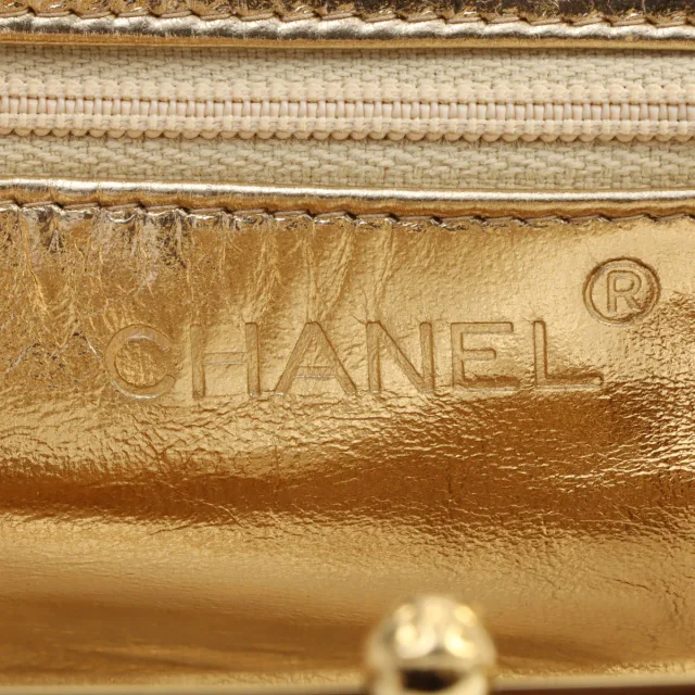 Chanel Circa 1995 Silk Satin CC Mark Kiss-Lock Chain Shoulder Bag, Black in Black Satin from VINTAGE QOO TOKYO, photo 6 of 12