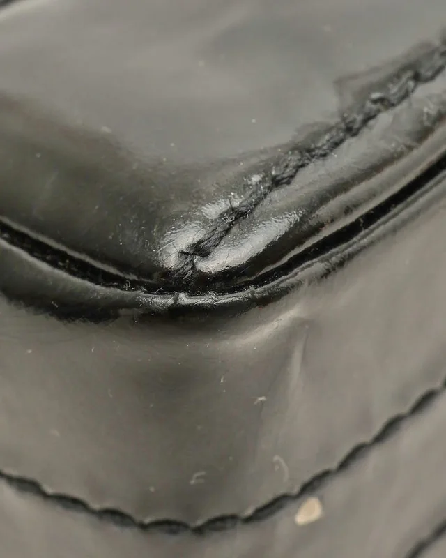 Chanel Medium Patent Chocolate Bar Bag in Brown Patent leather from A Retro Tale, photo 6 of 10