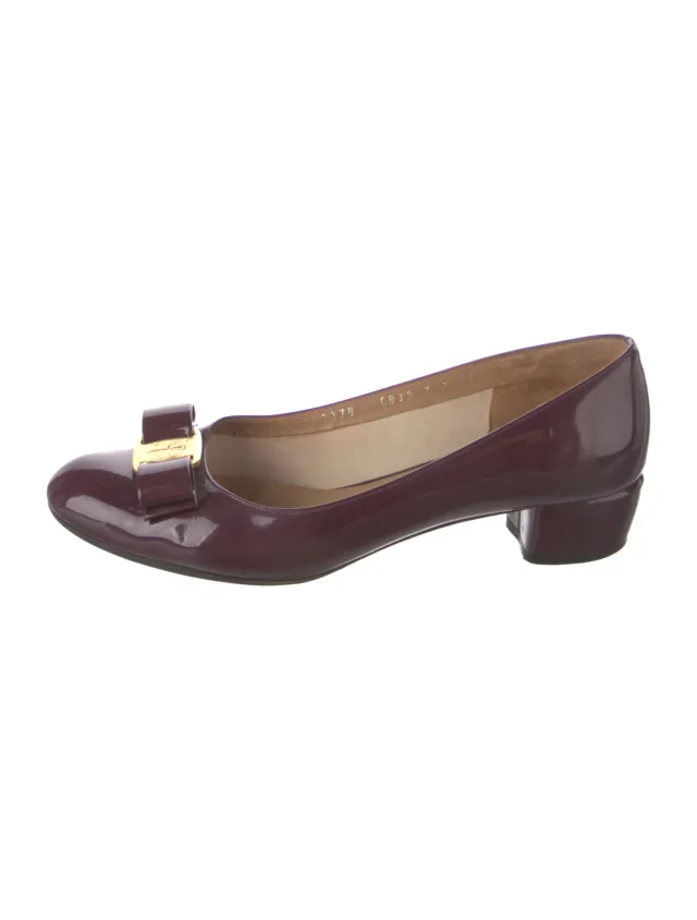 Ferragamo Patent Leather Bow Accents Ballet Flats in purple Patent leather from The RealReal