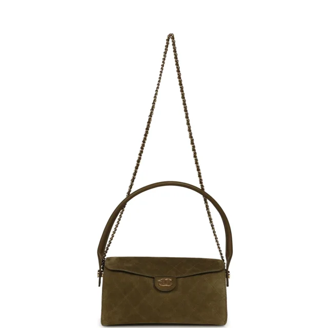 Chanel Barrel Clutch Bag in Green Calfskin from Madison Avenue Couture, photo 6 of 8
