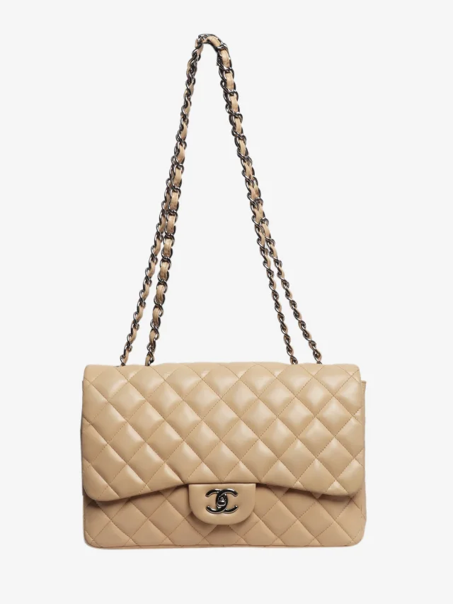 Chanel Beige 2009 classic single flap bag in Beige Woven leather from Sign of the Times, photo 2 of 10