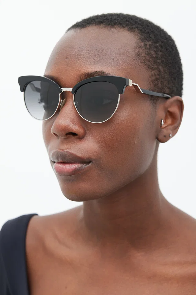 Fendi FF0229 Gradient Round Sunglasses from VSP Consignment