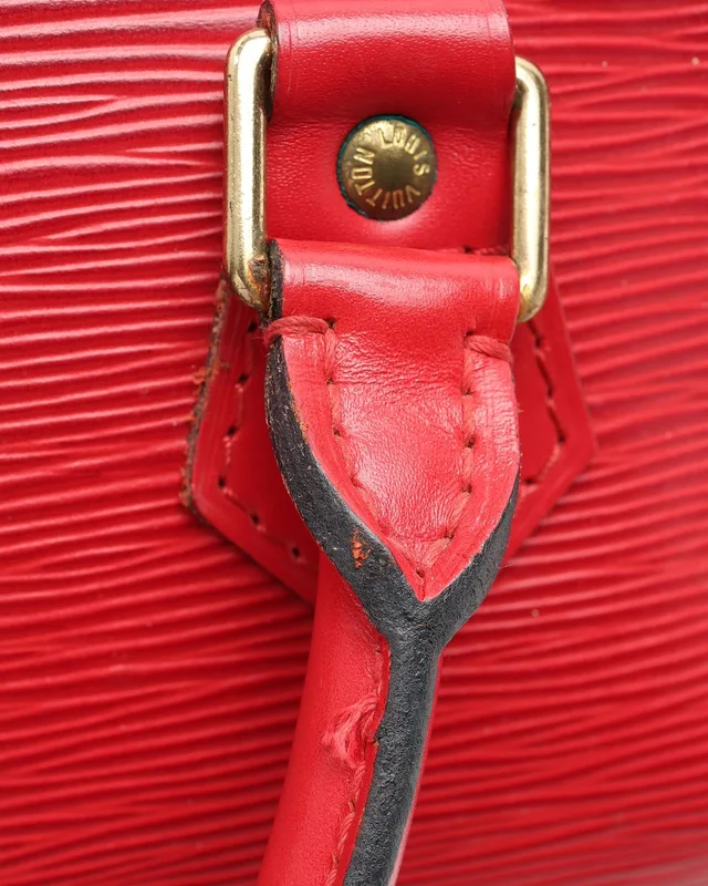 Louis Vuitton Epi Speedy 30 Handbag in Leather from A Retro Tale, photo 7 of 10
