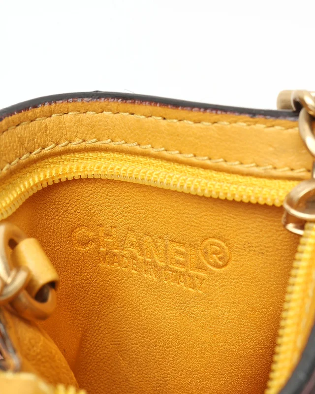 Chanel CC Coin Purse in Leather from A Retro Tale, photo 3 of 3