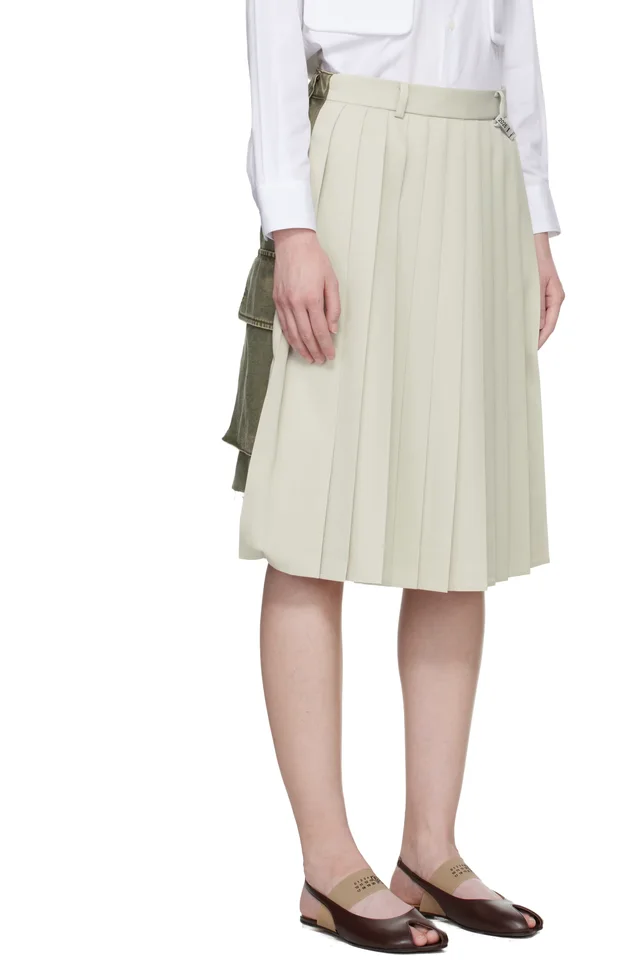 Maison MIHARA YASUHIRO Green & Beige Combined Pleats Cargo Midi Skirt, photo 2 of 3 from SSENSE