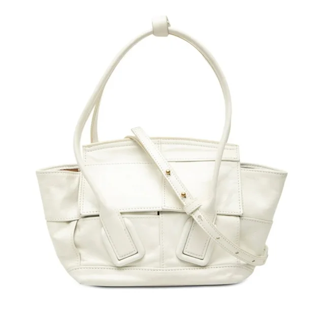 Bottega Veneta Leather Intrecciato Shoulder Bag in white Woven leather from Poshmark, photo 1 of 1
