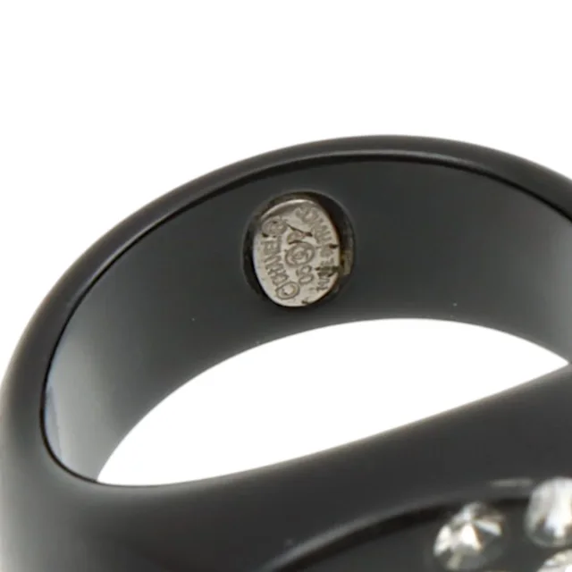 Chanel Rhinestone Round CC Mark Ring #53 Black in Black from VINTAGE QOO TOKYO, photo 4 of 5