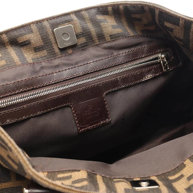 Fendi Zucca Canvas Tote Bag in Brown Canvas from LuxUness, photo 5 of 10
