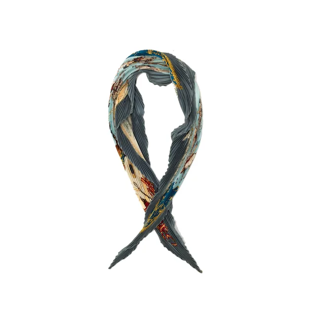 Blue Hermès Real Escuela Andaluza del Arte Ecuestre Pleated Silk Scarf Scarves in Blue Silk from Designer Revival