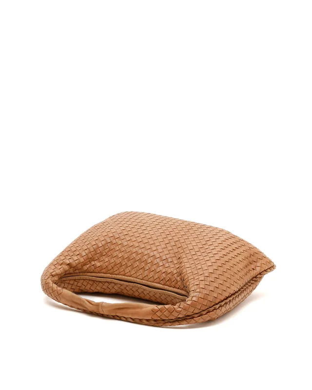 Bottega Veneta Large Intrecciato Hobo Bag in Woven leather from A Retro Tale, photo 4 of 9