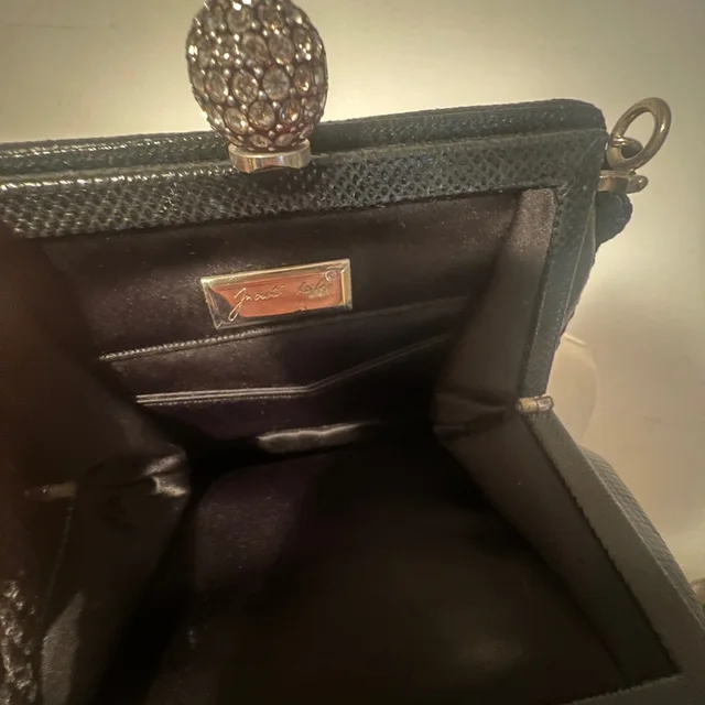 Judith Leiber Vintage Black Lizard Silver Antique Crystal Top Clutch in black Lizard from Poshmark, photo 4 of 10