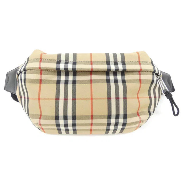 Burberry Crossbody from LuxUness