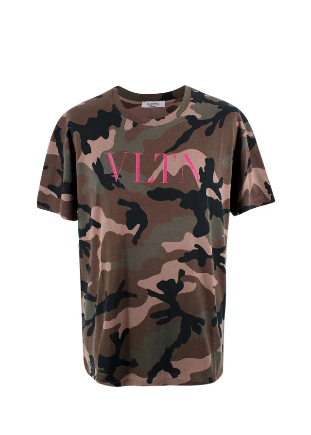 Valentino Garavani Camo T-Shirt with Pink Logo in Pink from HEWI
