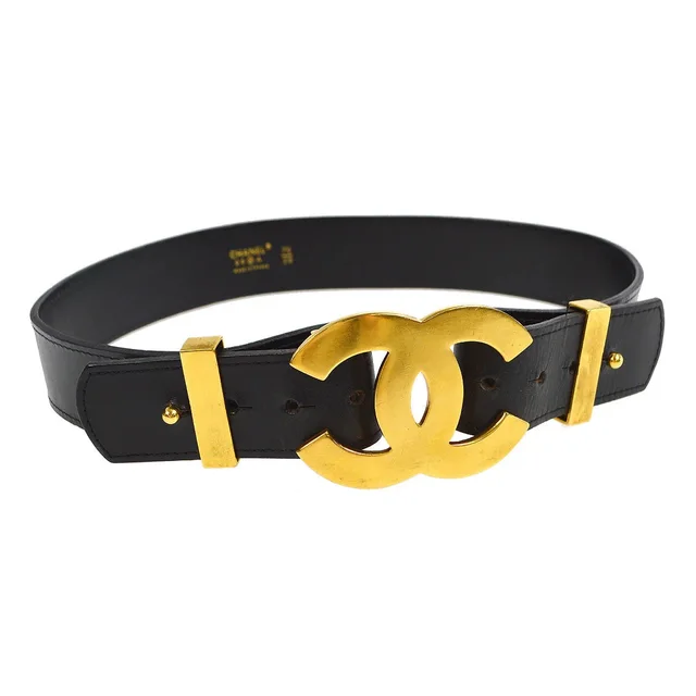 Chanel 1996 Fall CC Buckle Belt #70 in Leather from AMORE Vintage Tokyo