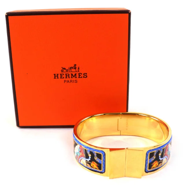 Hermès Cloisonne Enamel Bracelet in Multicolor Enamel from LuxUness, photo 2 of 9