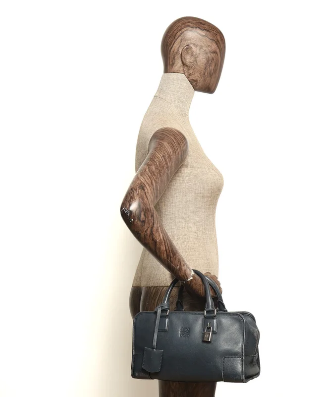 Loewe Amazona Handbag in Leather from A Retro Tale, photo 11 of 11